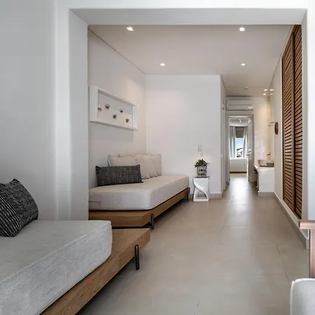 Nissaki Boutique Πλατύς Γιαλός