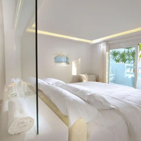 Nissaki Boutique 5* Πλατύς Γιαλός