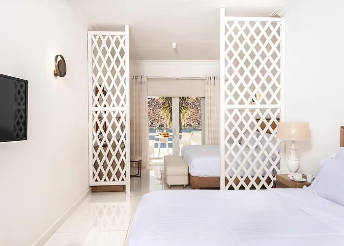 Nissaki Boutique Hotel Platis Yialos